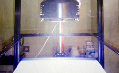 外部委託し熱照射試験実施